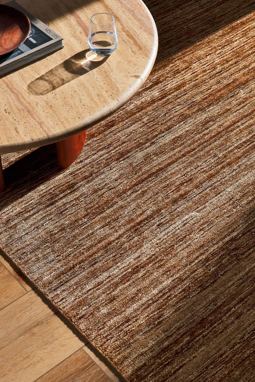 surya grandeur gru 2305 chestnut rug
