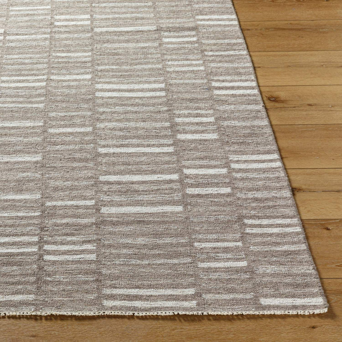 surya marseille mll 2303 taupe rug