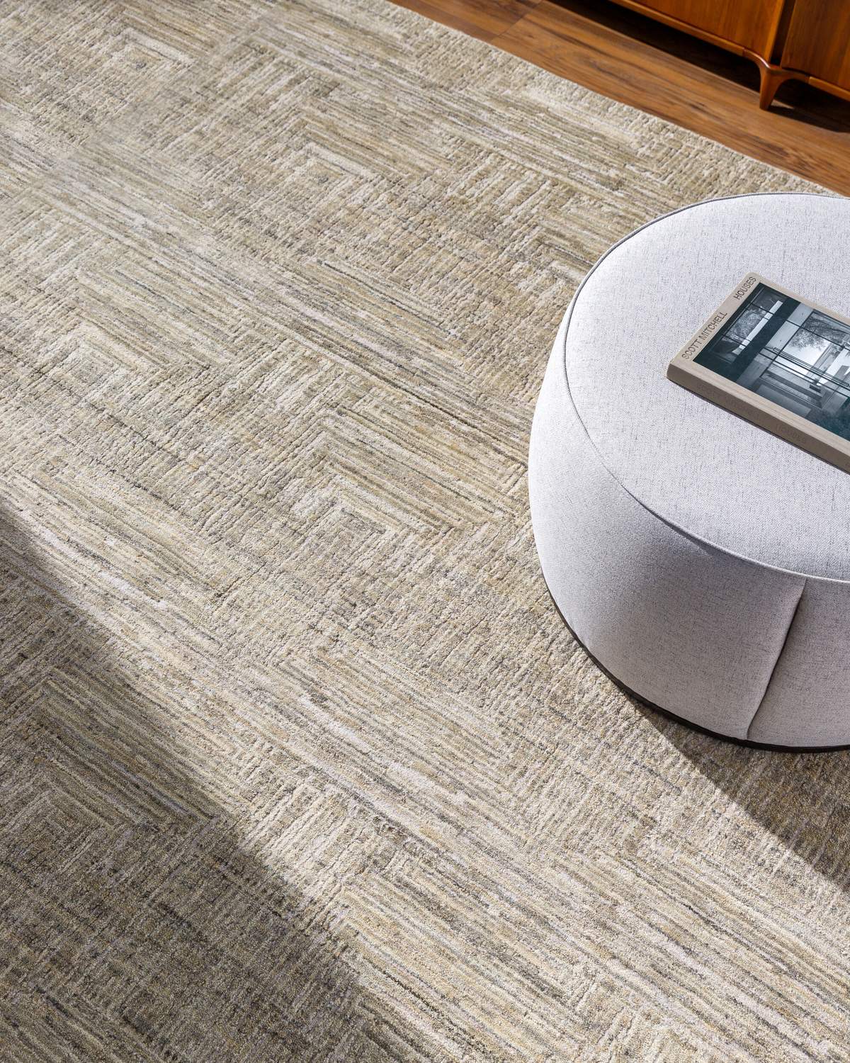 surya lucknow luc 2308 beige rug