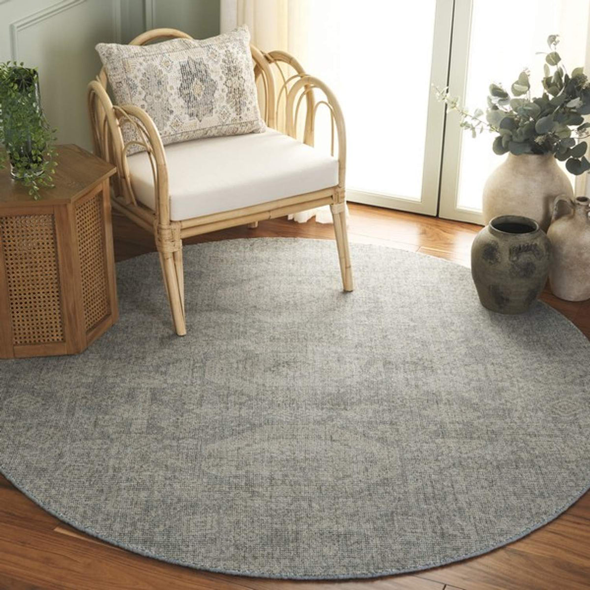 safavieh clearance maharaja mhj302w sage rug