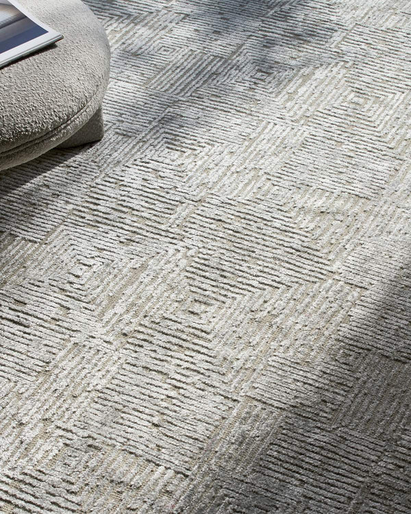 surya lora lor 2300 light gray rug