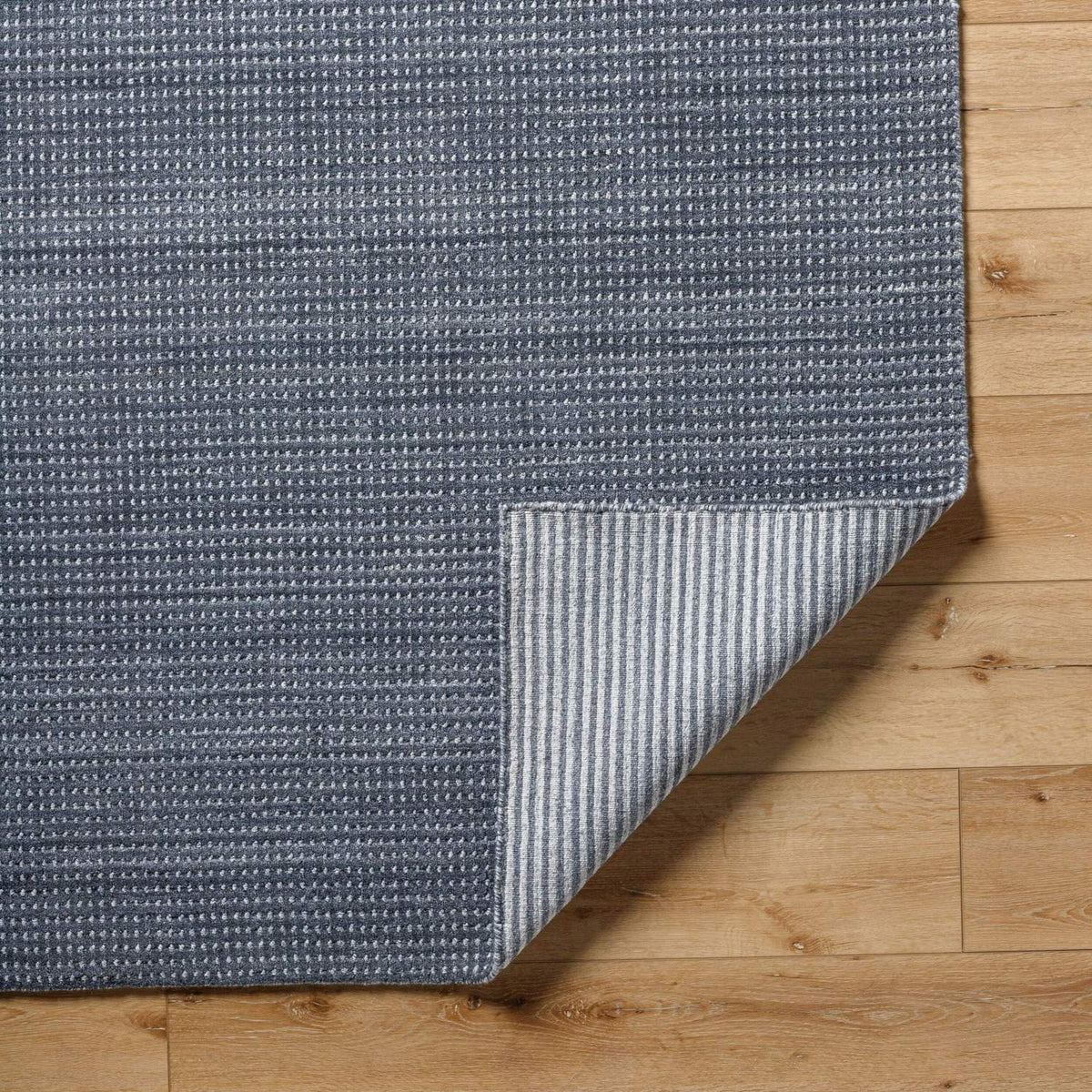 surya boston bbt 2304 black rug