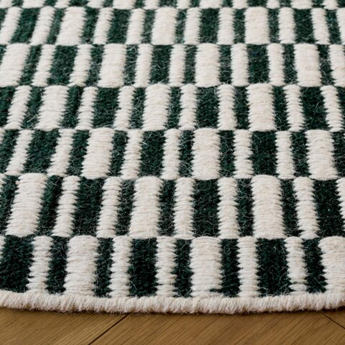 safavieh clearance vermont vrm911y dark green rug