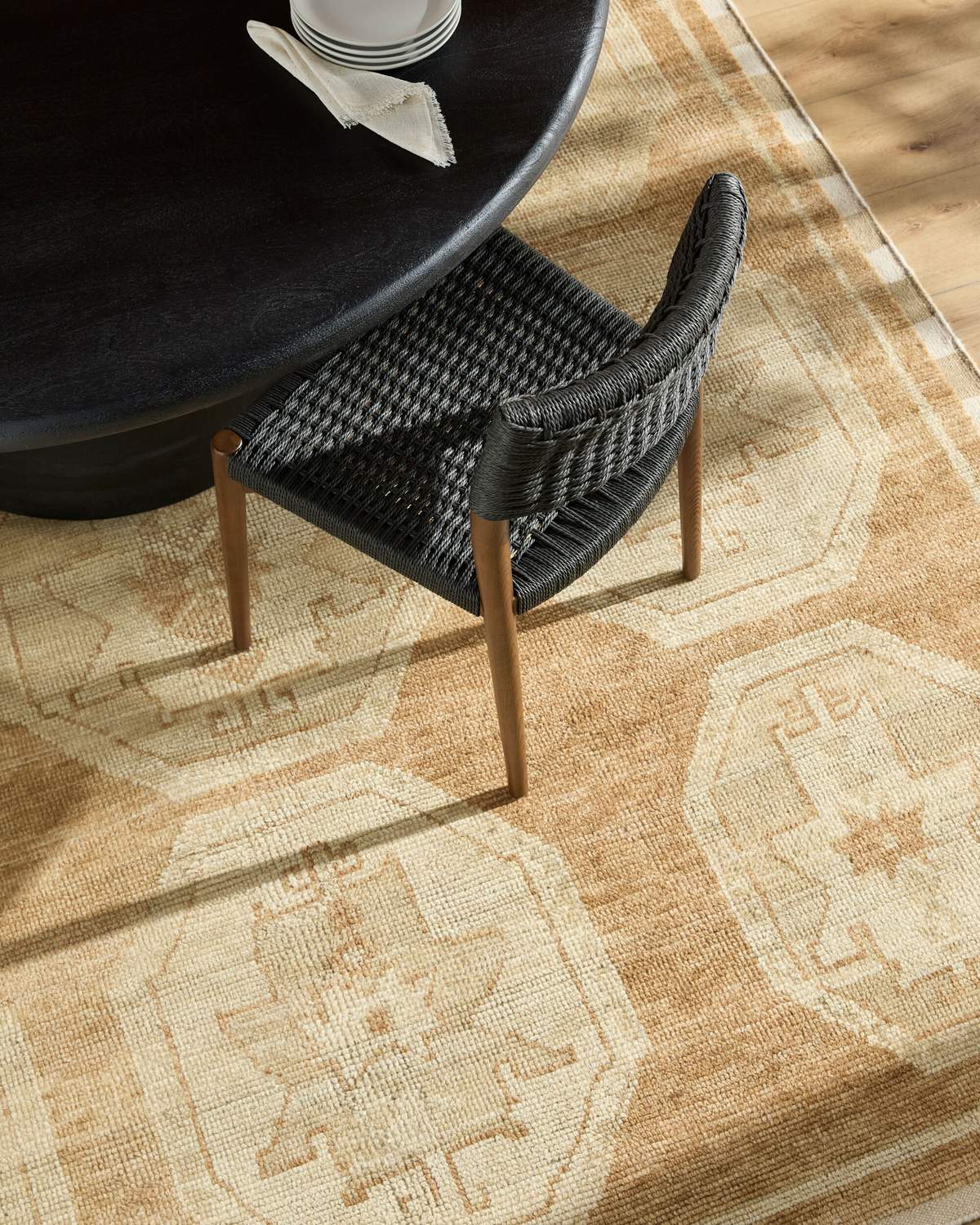 surya besni bzi 2301 tan rug