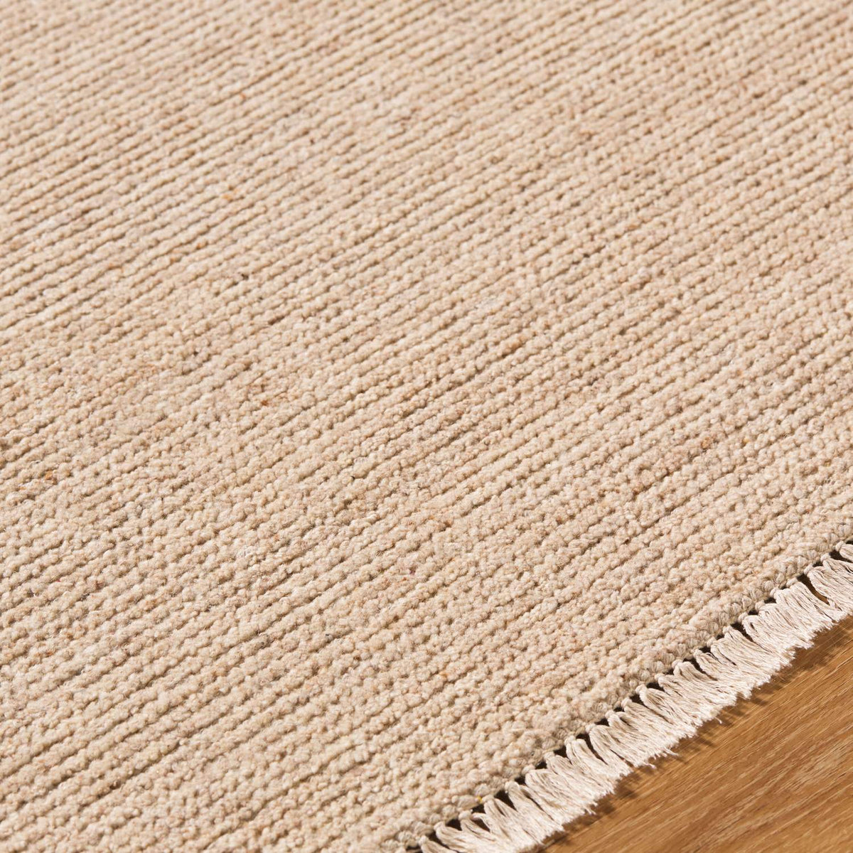 surya saga sgs 2305 beige rug