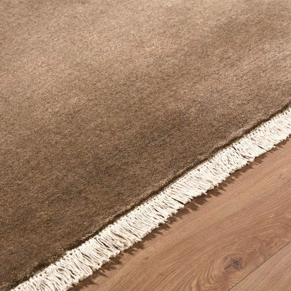 surya evergreen evg 2316 umber rug