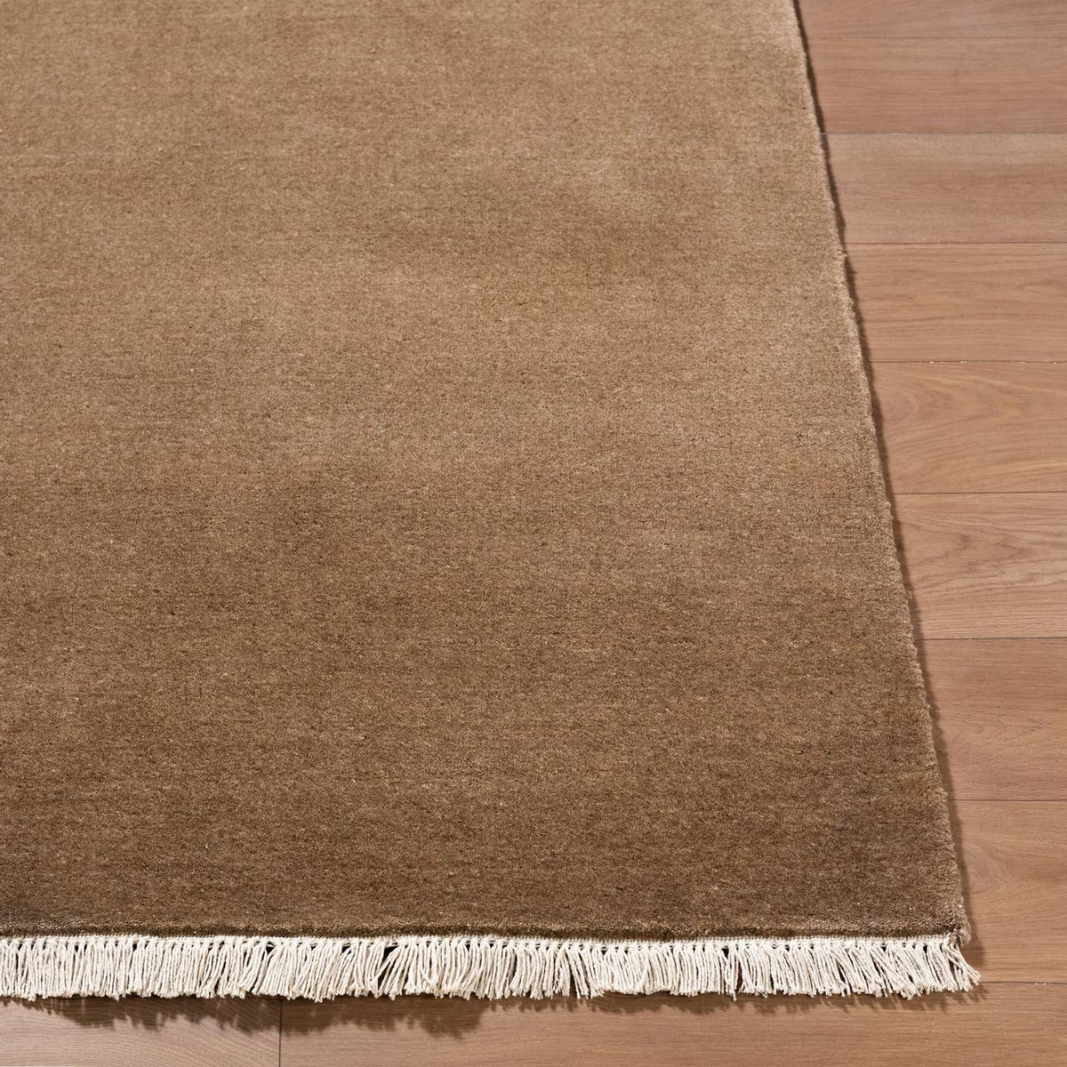 surya evergreen evg 2315 chestnut rug