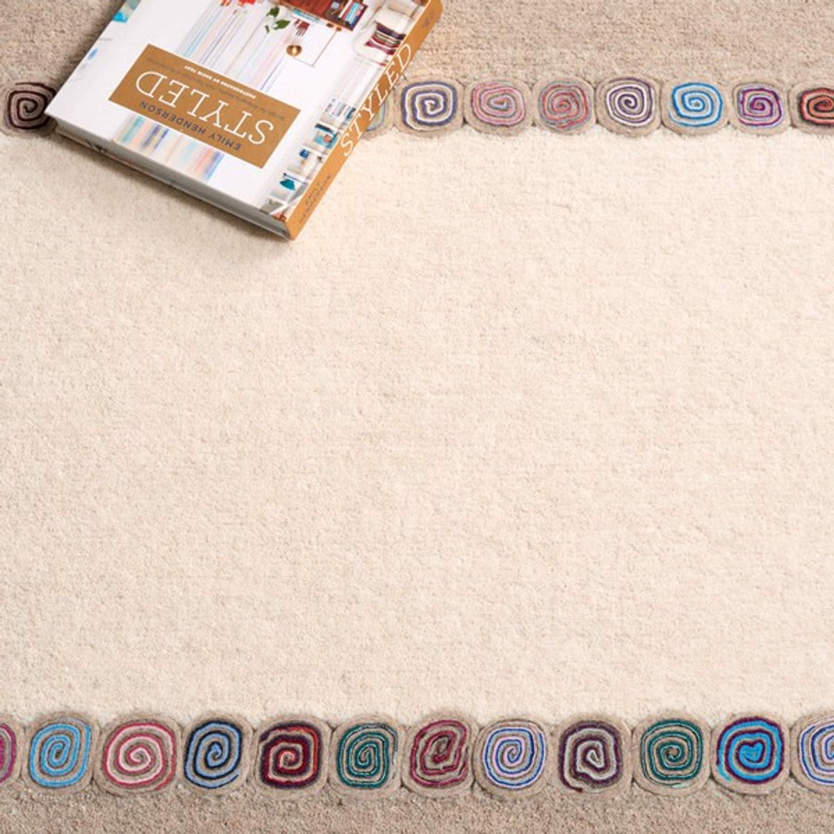 safavieh clearance fifth avenue ftv703a ivory rug