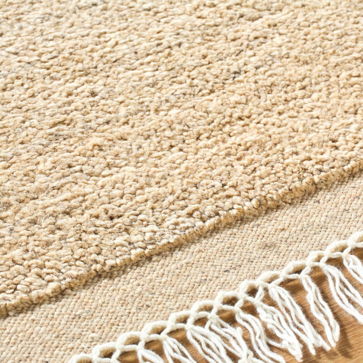 surya mabel mab 2302 beige rug