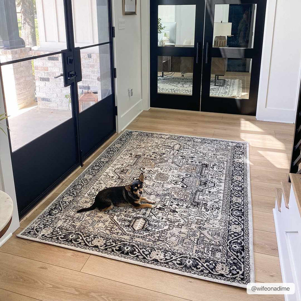 Hauteloom Cabacungan CABAC Black Machine Made Polyester Rug