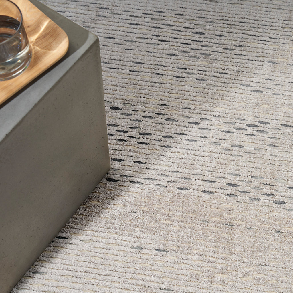 nourison valley vll01 silver rug