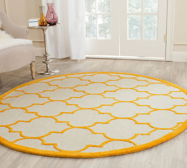 Safavieh Clearance Cambridge CAM134U Ivory Rug