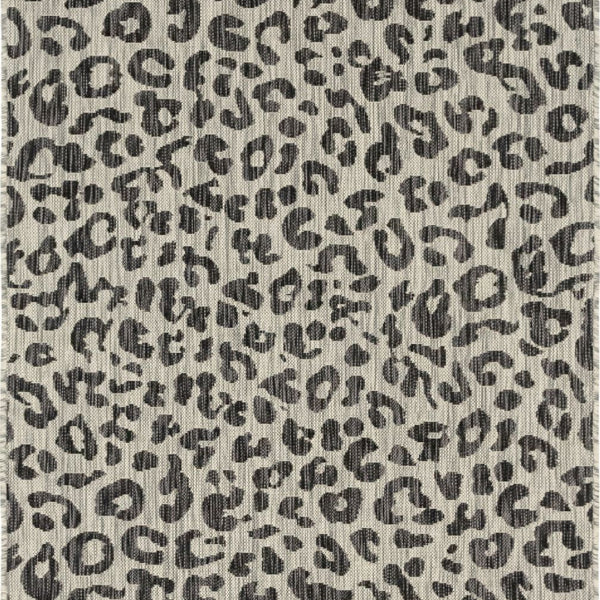 Unique Loom Outdoor Leopard OSF002BLK Black Rug
