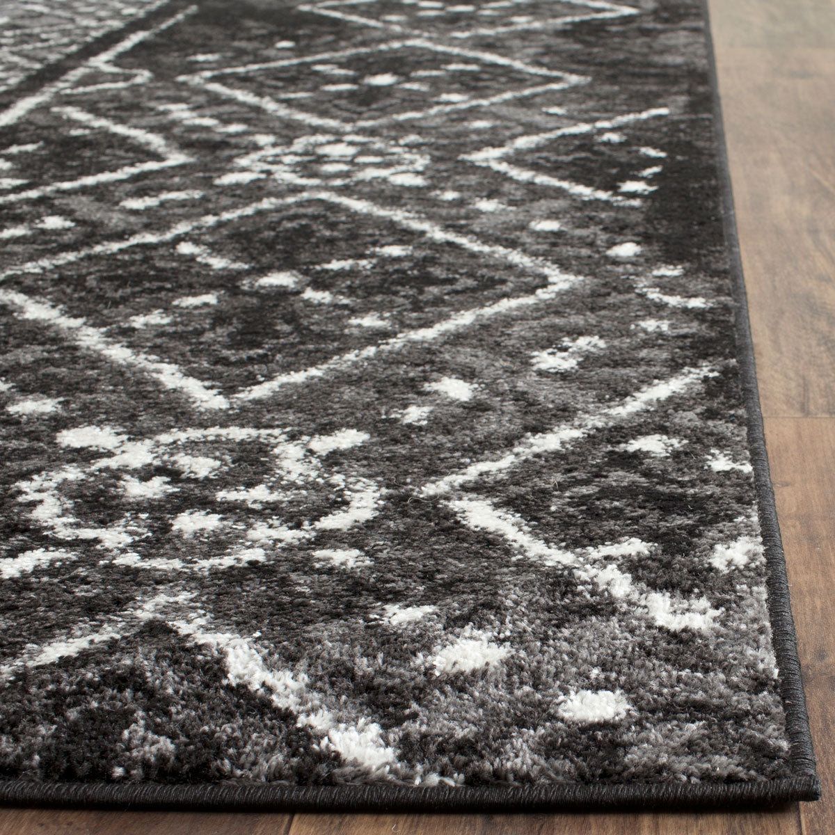 safavieh clearance adirondack adr111c black rug