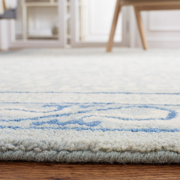 safavieh clearance antiquity at860l light blue rug