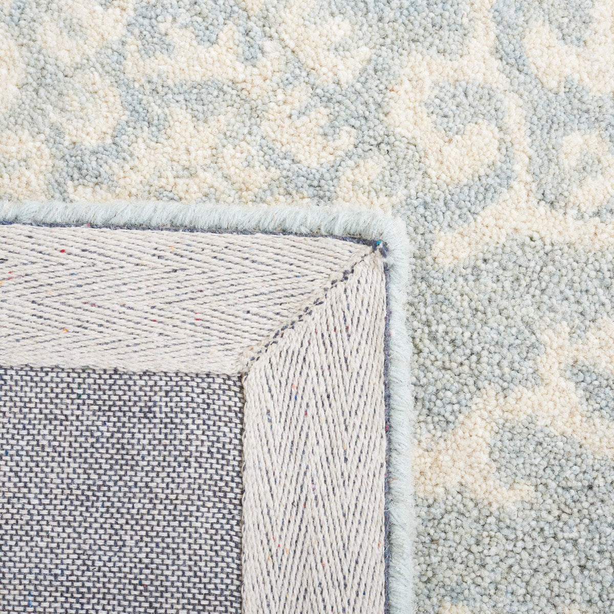 safavieh clearance antiquity at860l light blue rug