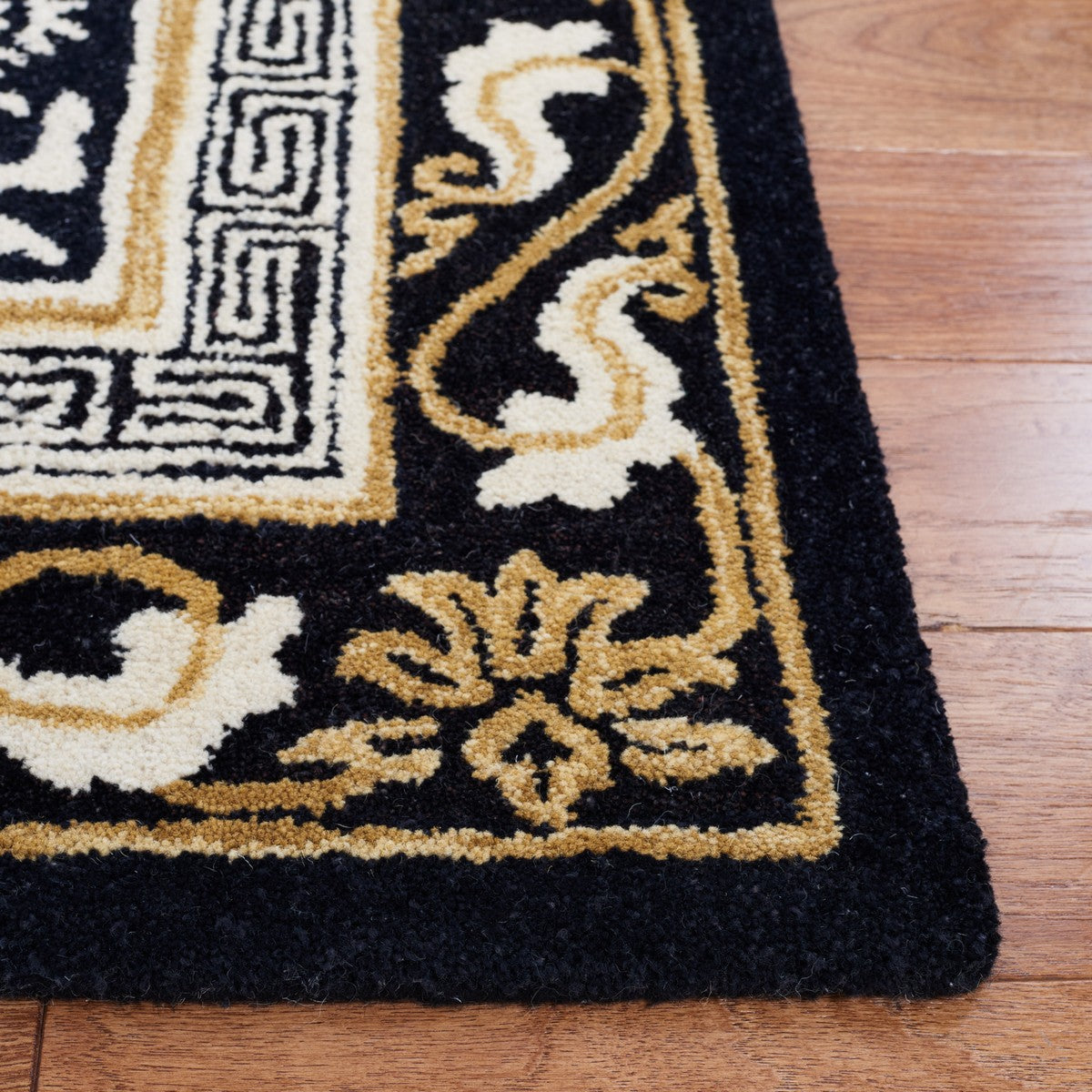 safavieh clearance antiquity at860z black rug
