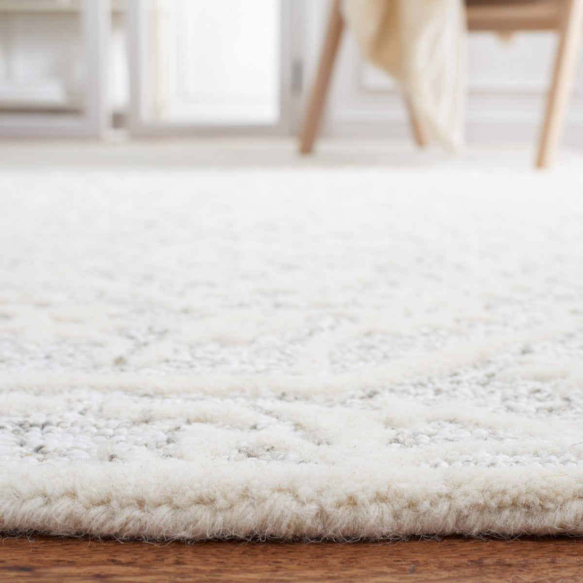 safavieh clearance antiquity at861g silver rug