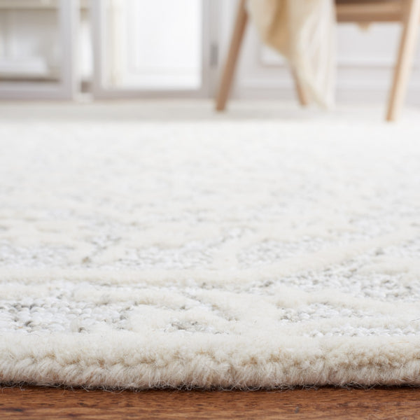 safavieh clearance antiquity at861g silver rug