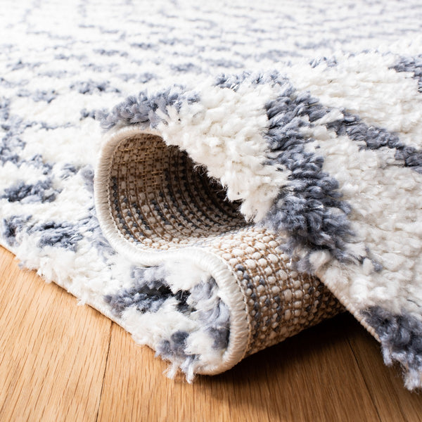 safavieh clearance berber fringe shag bfg538a ivory rug