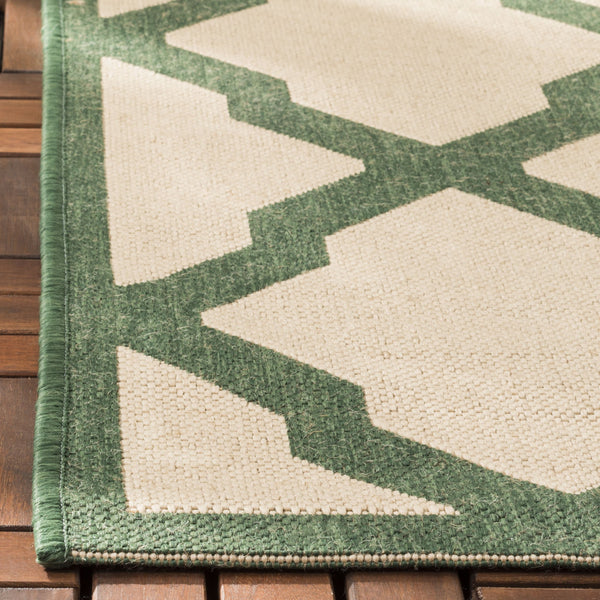 Safavieh Clearance Beach House BHS122W Cream Rug