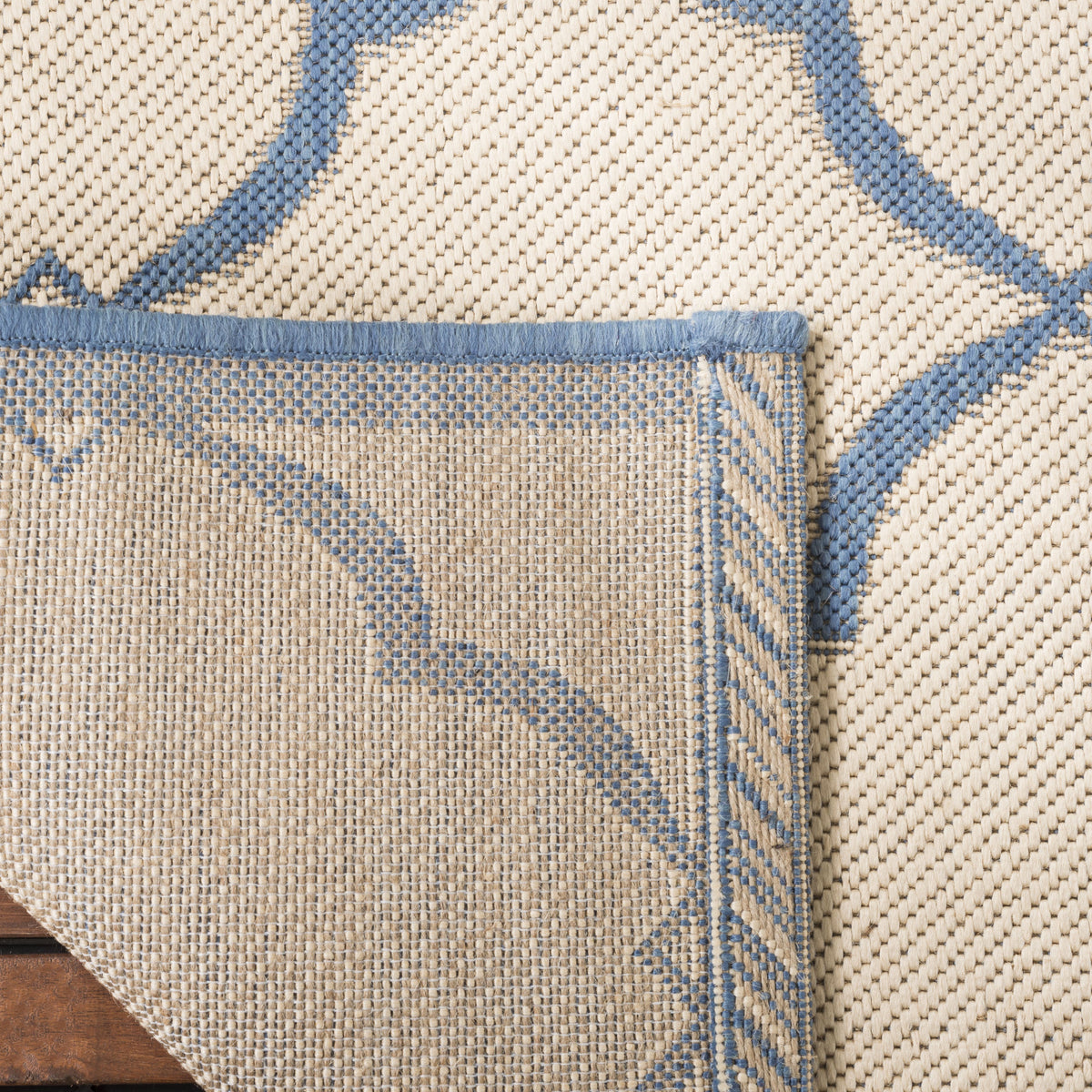 Safavieh Clearance Beach House BHS125N Cream Rug