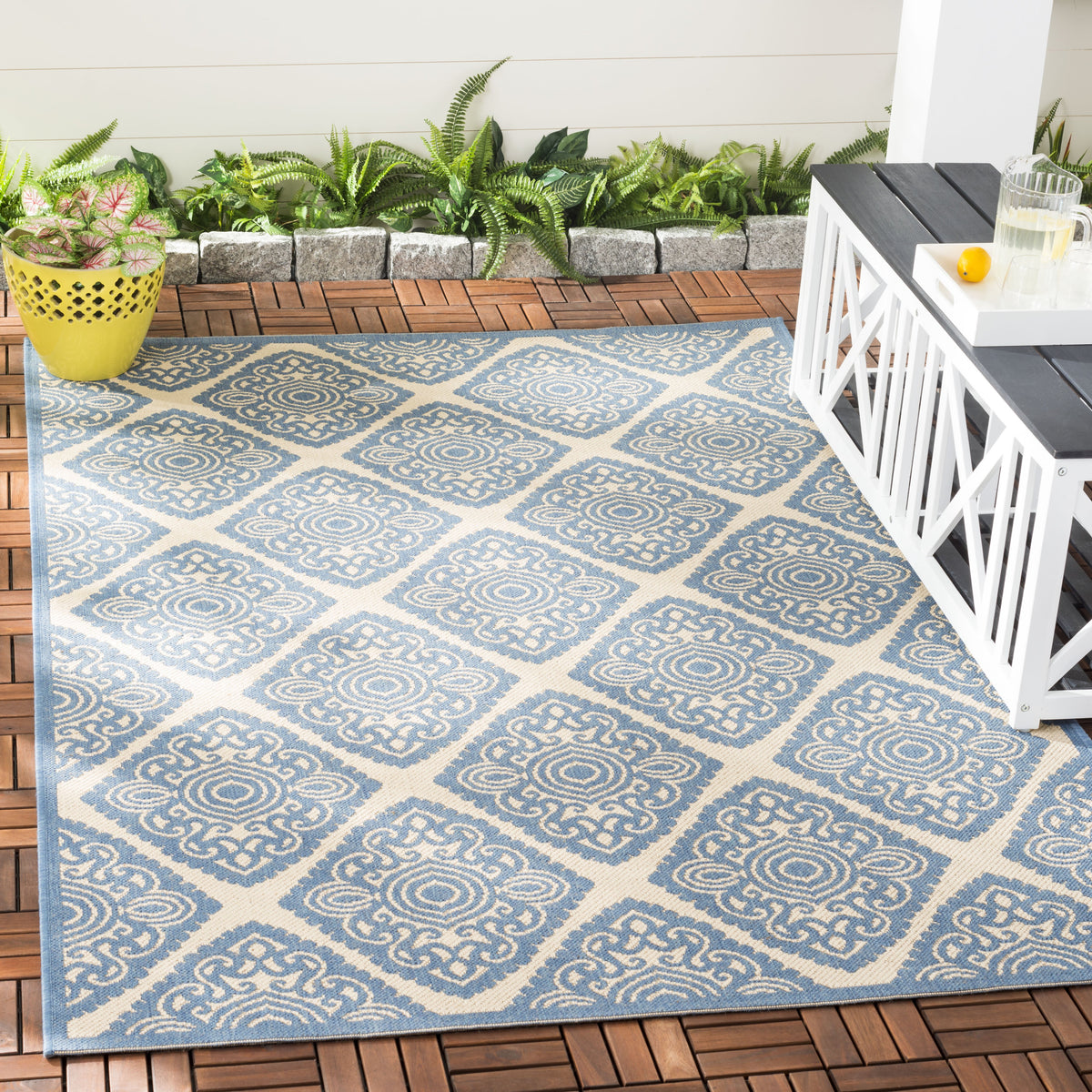 Safavieh Clearance Beach House BHS132N Cream Rug