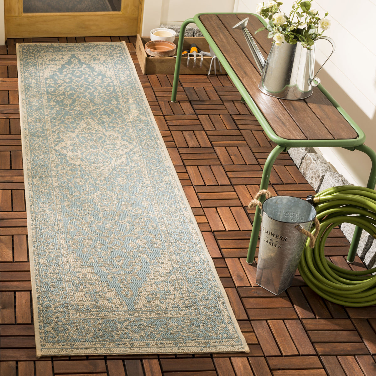 Safavieh Clearance Beach House BHS137K Aqua Rug