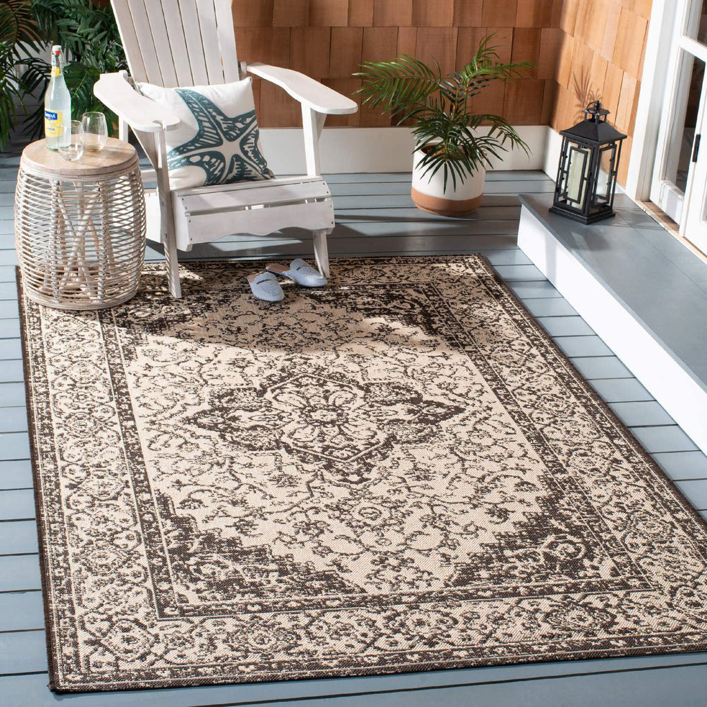 Safavieh Clearance Beach House BHS137U Creme Rug