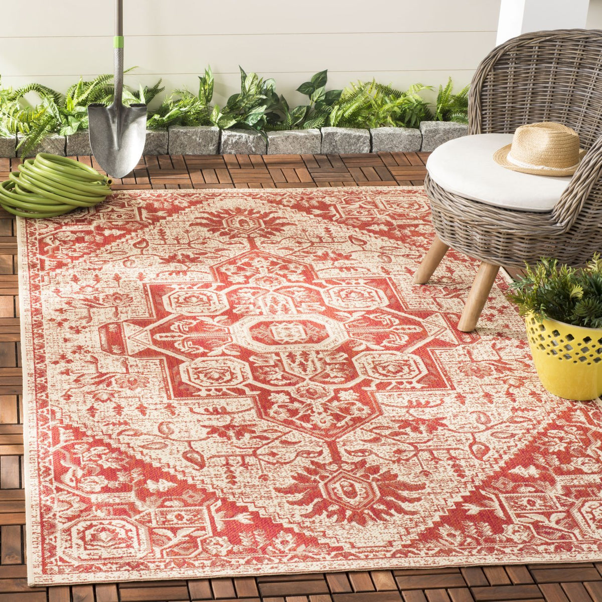 safavieh clearance beach house bhs138q red creme rug