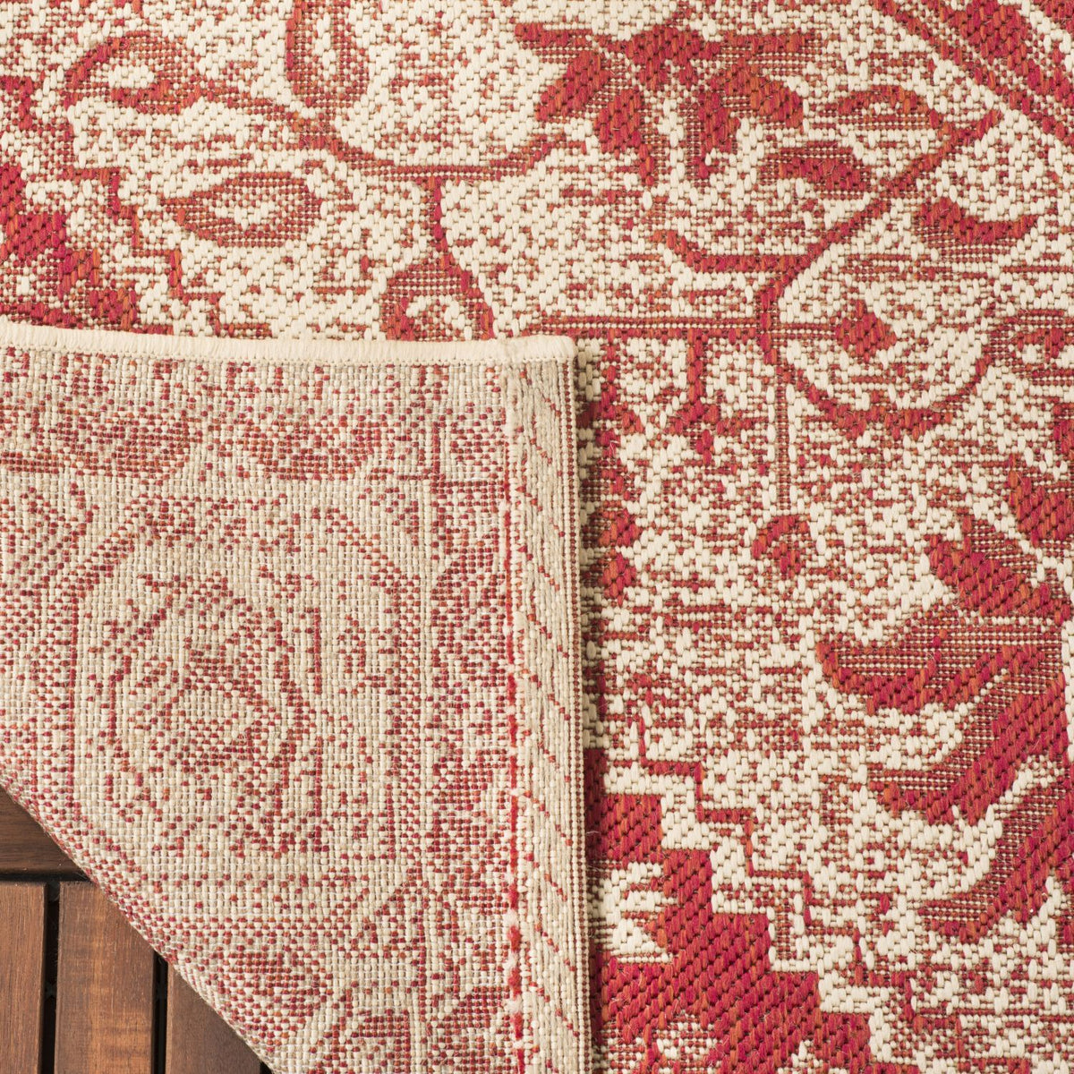 safavieh clearance beach house bhs138q red creme rug