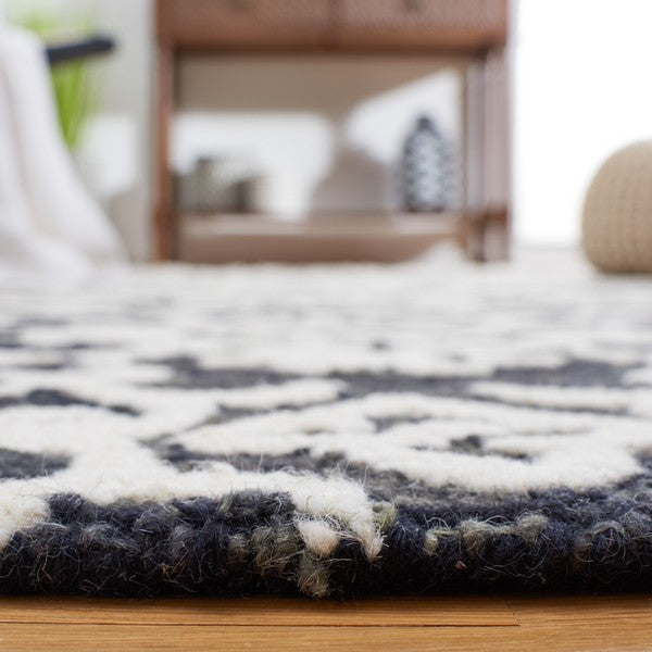 safavieh clearance blossom blm104z black rug