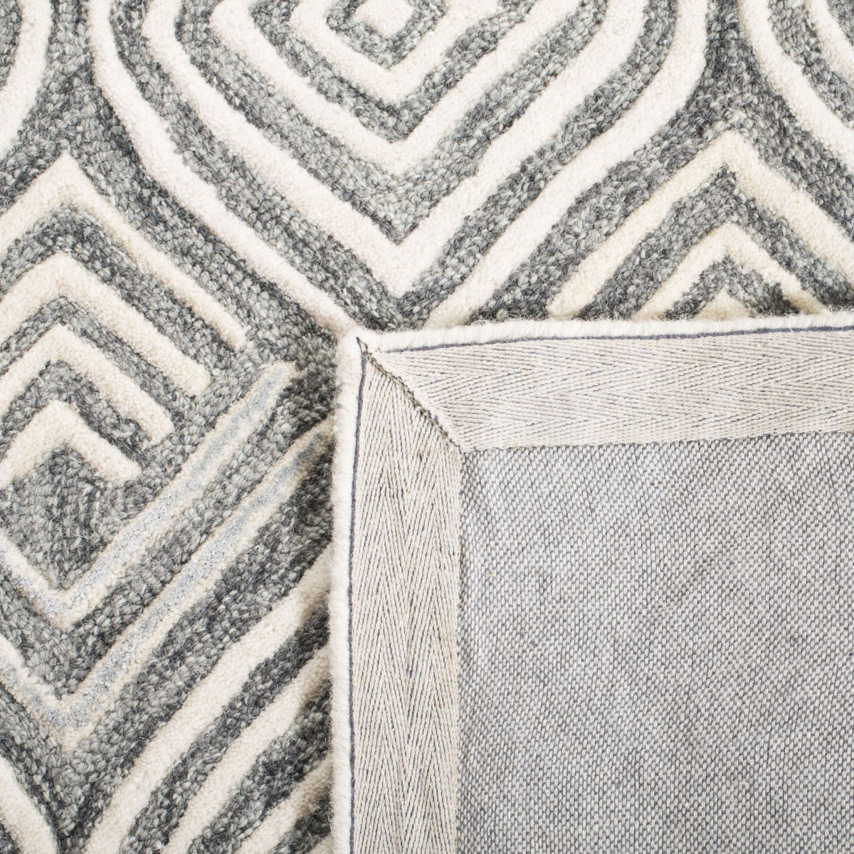 safavieh clearance blossom blm936g ivory grey rug