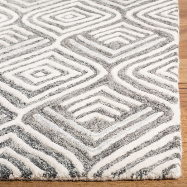 safavieh clearance blossom blm936g ivory grey rug