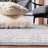 Safavieh Clearance Belmont BMT132A Ivory Rug