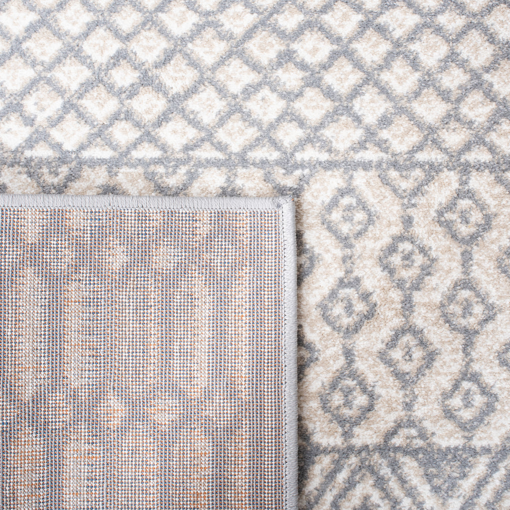 Safavieh Clearance Belmont BMT132A Ivory Rug