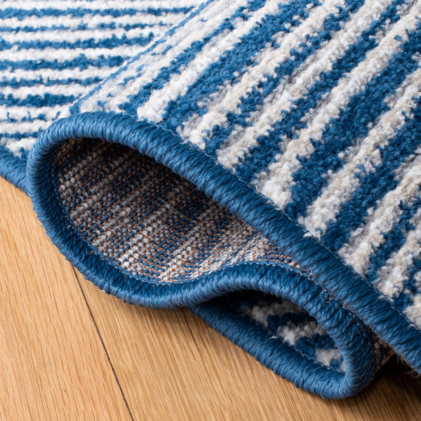 Safavieh Clearance Belmont BMT136N Navy Rug