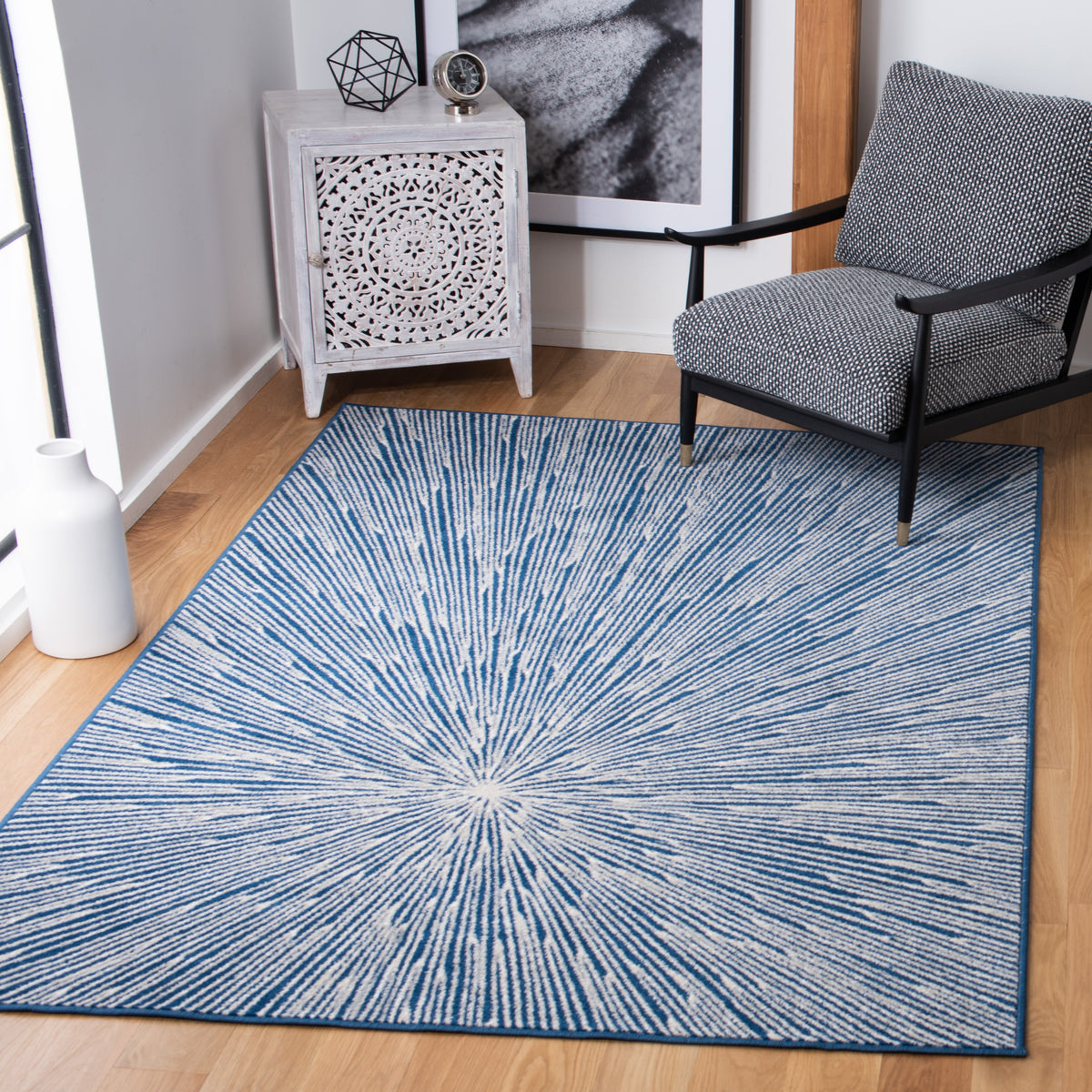 Safavieh Clearance Belmont BMT136N Navy Rug