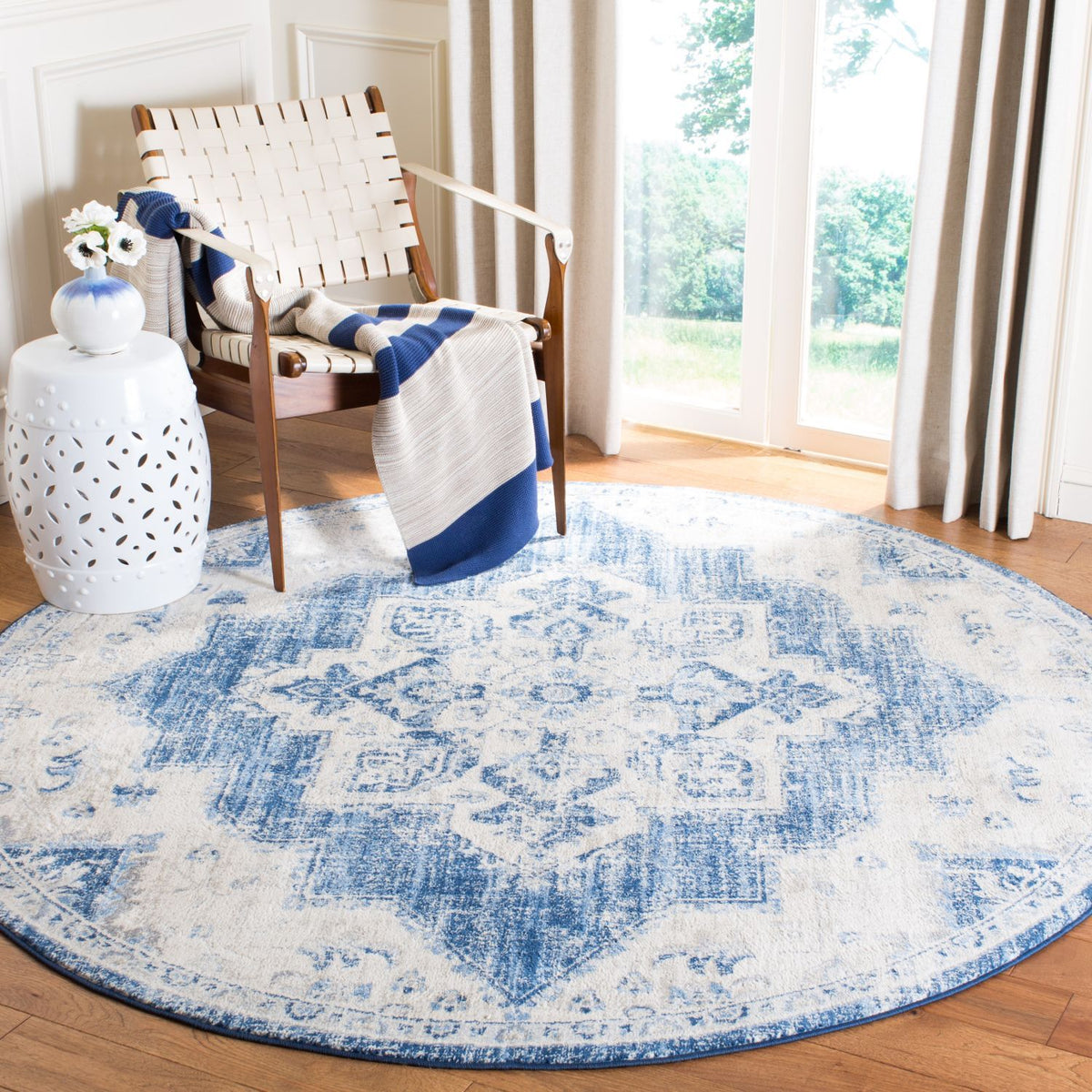 safavieh clearance brentwood bnt865a ivory navy rug