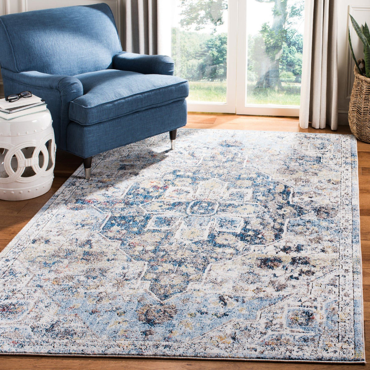 Safavieh Clearance Bristol BTL365A Cream Rug