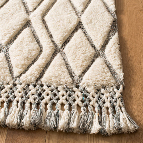 Safavieh Clearance Casablanca CSB652A Ivory Rug