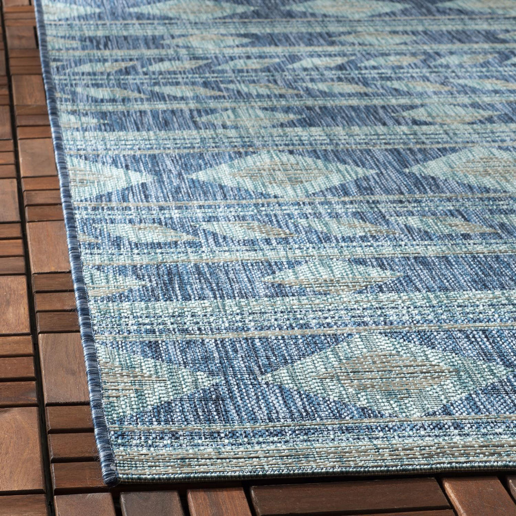 Safavieh Clearance Courtyard CY8529-39421 Navy Rug