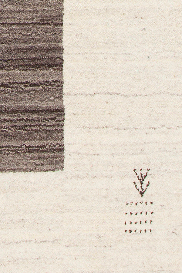 chandra elantra ela 51705 cream rug