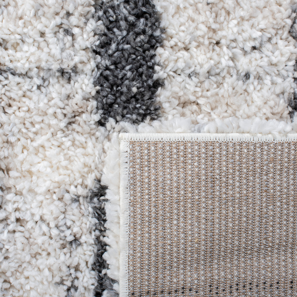 Safavieh Clearance Fontana Shag FNT855A Ivory Rug