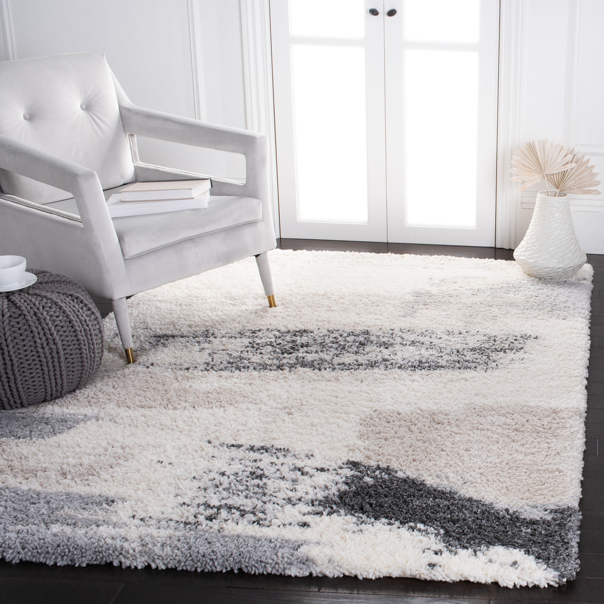 Safavieh Clearance Fontana Shag FNT892A Ivory Rug
