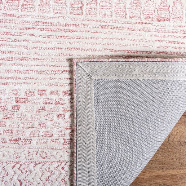 safavieh clearance glamour glm538u lightpink ivory rug