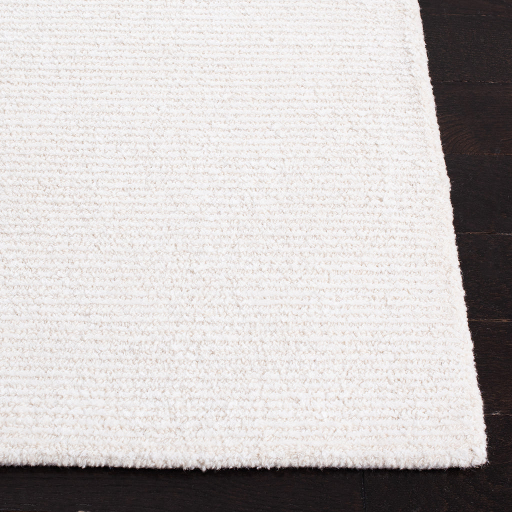 Safavieh Clearance Himalaya HIM152A Ivory Rug