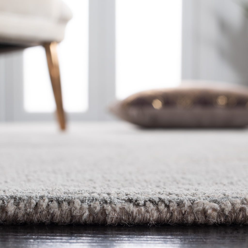 Safavieh Clearance Himalaya HIM152F Grey Rug