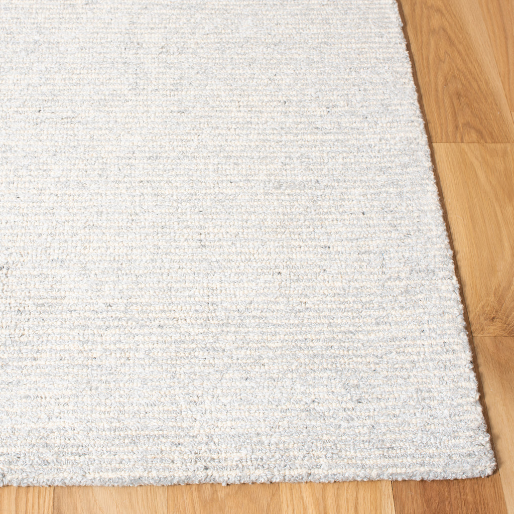 Safavieh Clearance Himalaya HIM153G Silver Rug