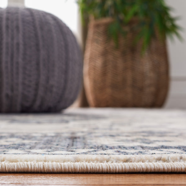 Safavieh Clearance Herat HRT356A Ivory Rug